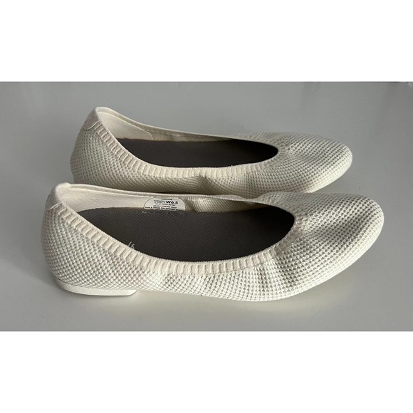 Allbirds Tree Breezers Point - Natural White - Women's Size 6.5 - Picture 1 of 8
